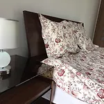 Simona *